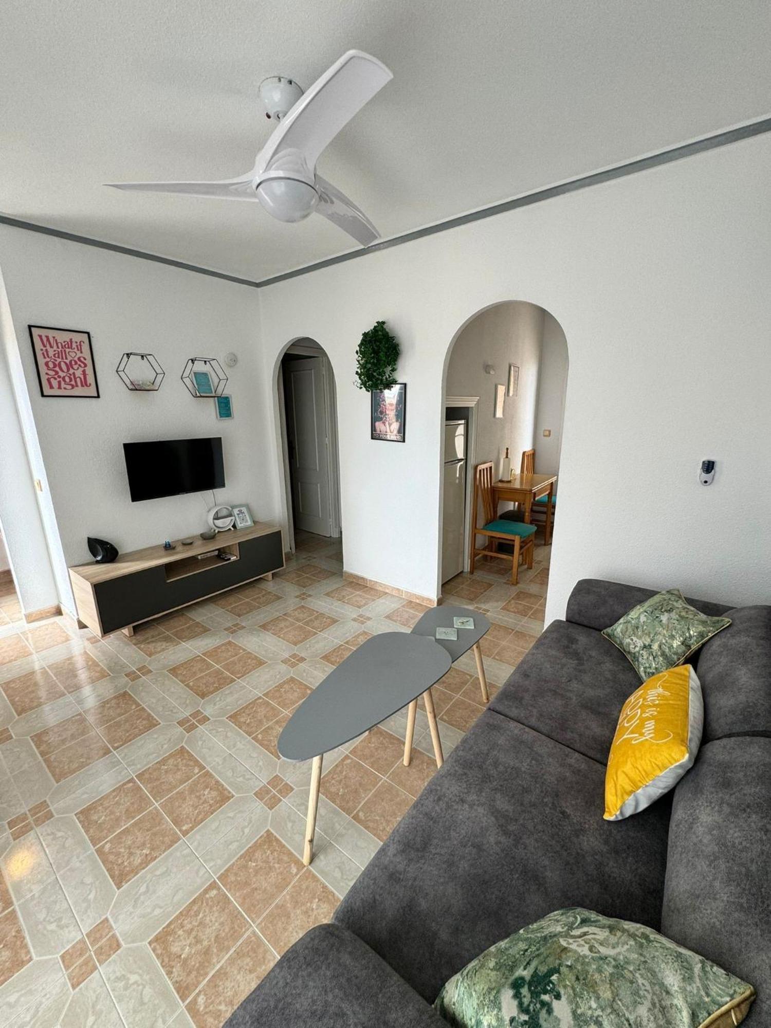 Carmina Apartment, Disfruta Del Sol Y Del Relax! Torrevieja Exterior foto